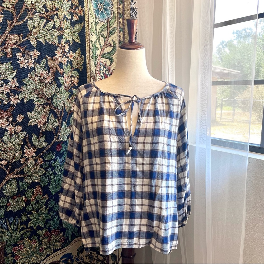 Flowy Blue x White Tartan Plaid Print Vintage Style Blouse by Forever21 M/L